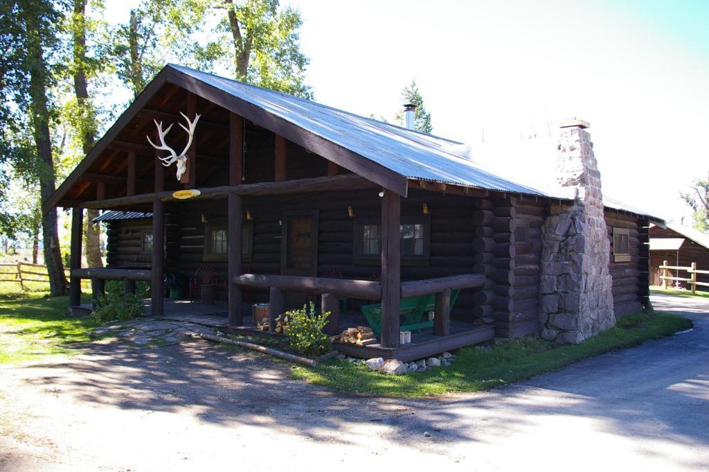 Parade Rest Ranch West Yellowstone Extérieur photo